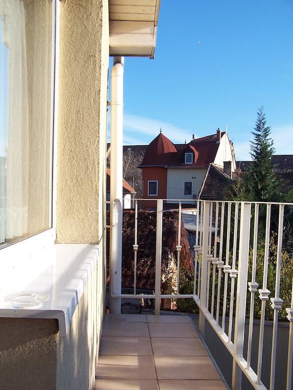 Akacia Apartment - Free Inside Parking, 2 Bedrooms, Garden, Next To Centre Βουδαπέστη Δωμάτιο φωτογραφία