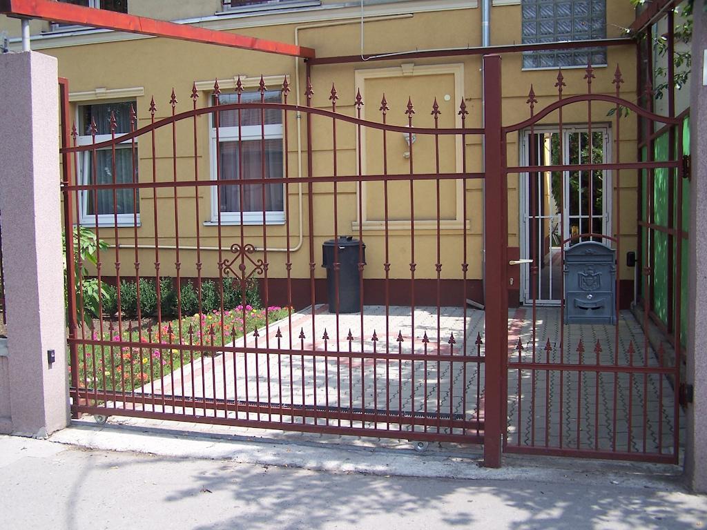 Akacia Apartment - Free Inside Parking, 2 Bedrooms, Garden, Next To Centre Βουδαπέστη Εξωτερικό φωτογραφία