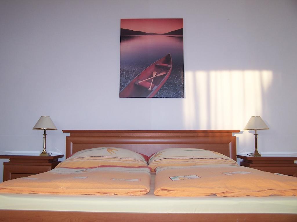 Akacia Apartment - Free Inside Parking, 2 Bedrooms, Garden, Next To Centre Βουδαπέστη Δωμάτιο φωτογραφία